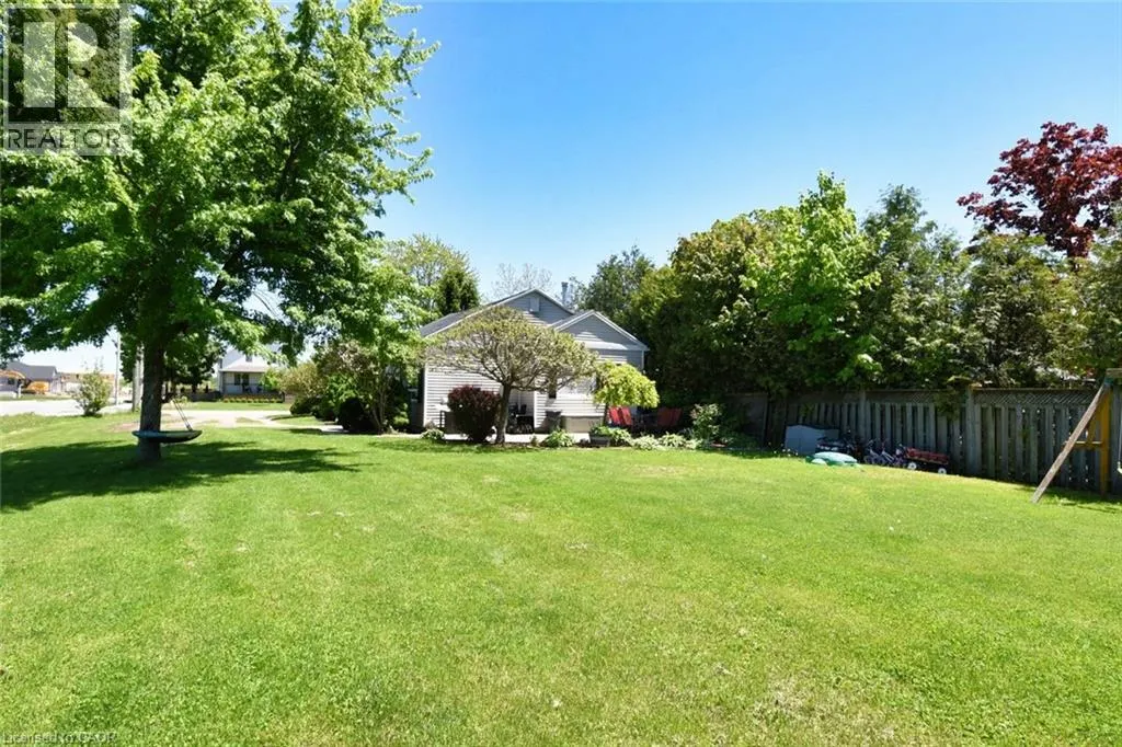 3674 CAMPDEN Road
