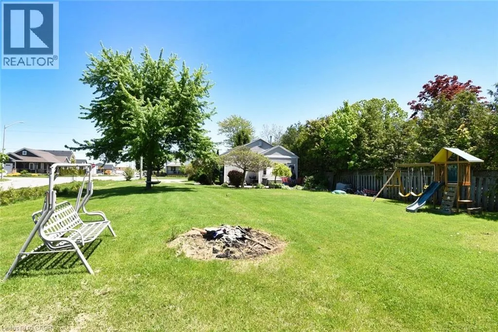 3674 CAMPDEN Road