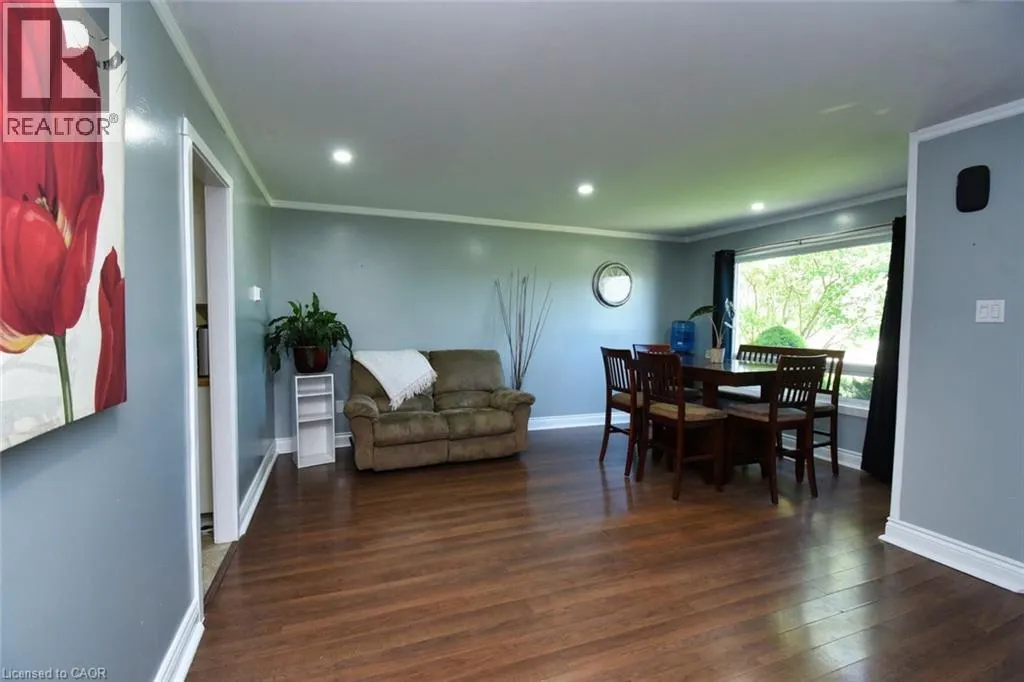 3674 CAMPDEN Road