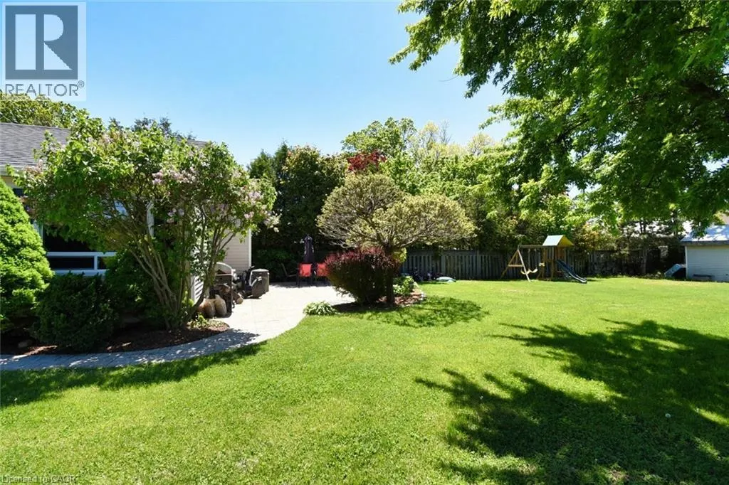 3674 CAMPDEN Road