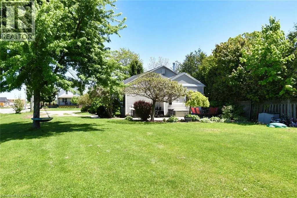 3674 CAMPDEN Road