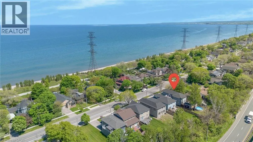 958 BEACH Boulevard