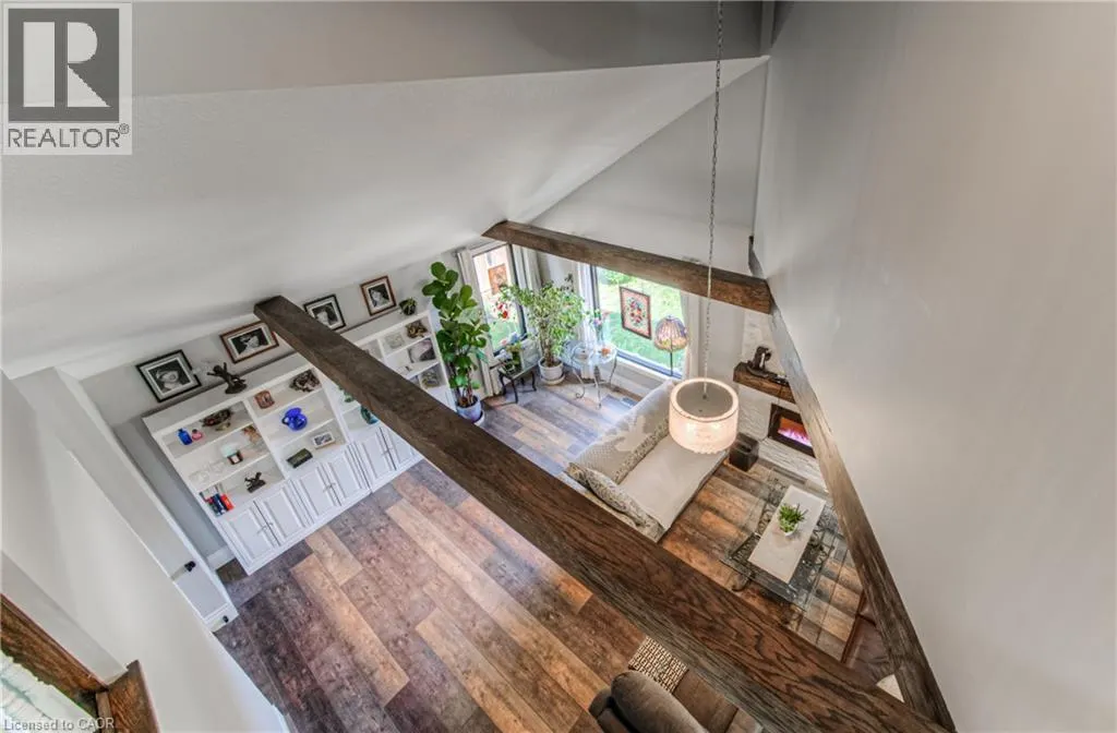 3 WESTVIEW Crescent
