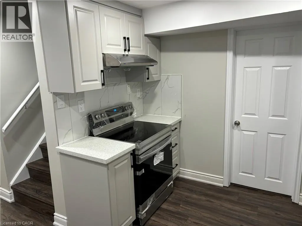 3 WESTVIEW Crescent