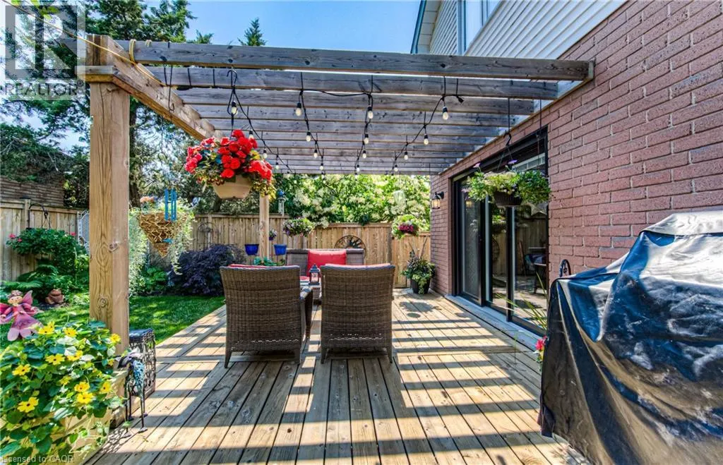 3 WESTVIEW Crescent