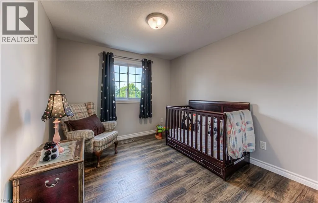 3 WESTVIEW Crescent