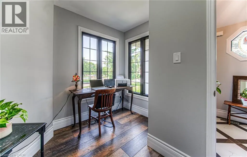 3 WESTVIEW Crescent