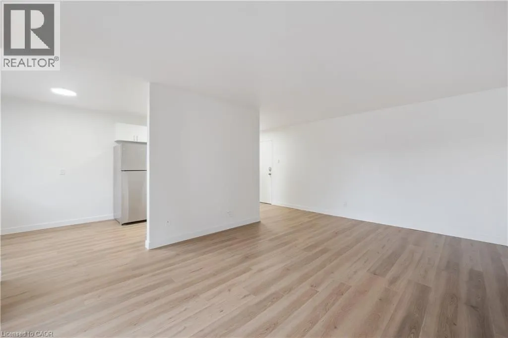 705 GLEN FORREST Boulevard Unit# 8, #8