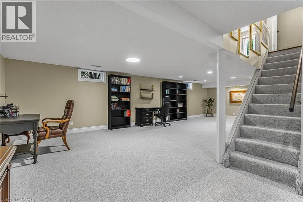 158 BROAD LEAF Crescent