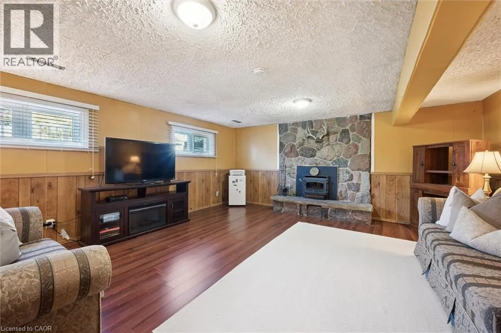 573 PIONEER Drive