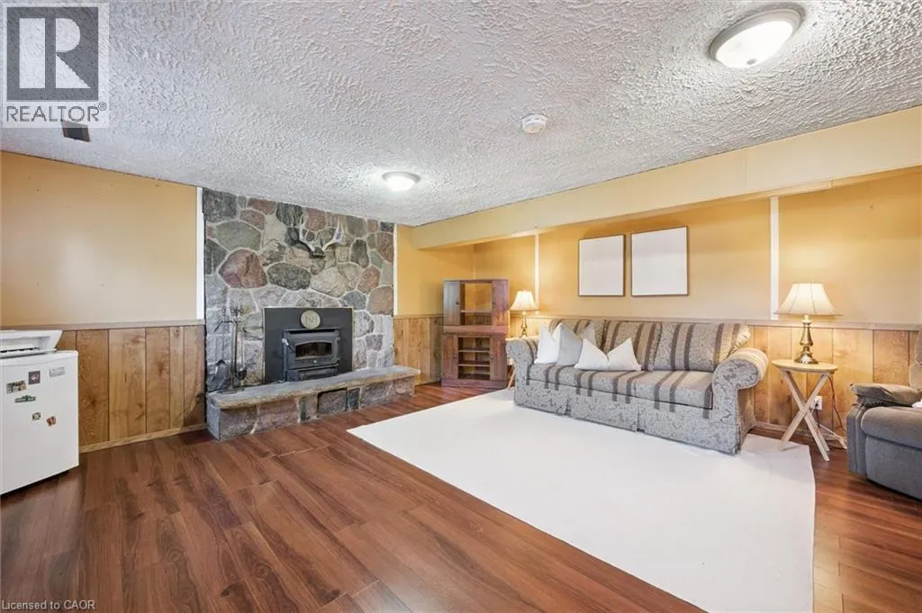 573 PIONEER Drive