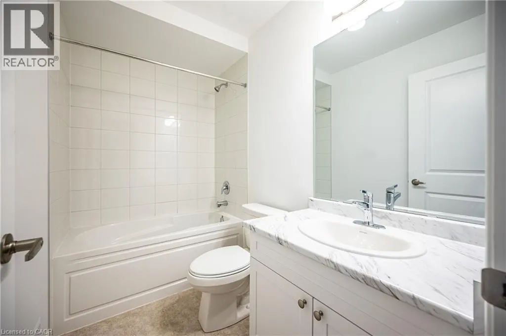 319 ROSENBERG Way