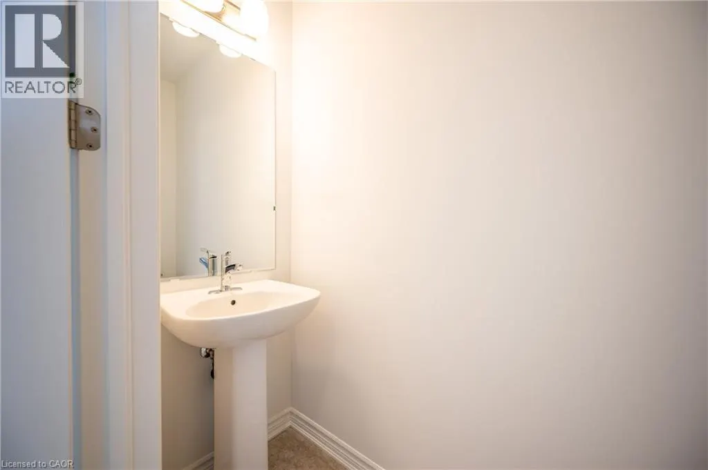 319 ROSENBERG Way