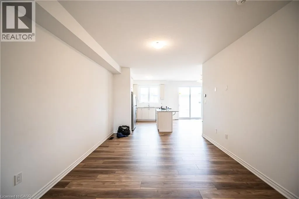 319 ROSENBERG Way