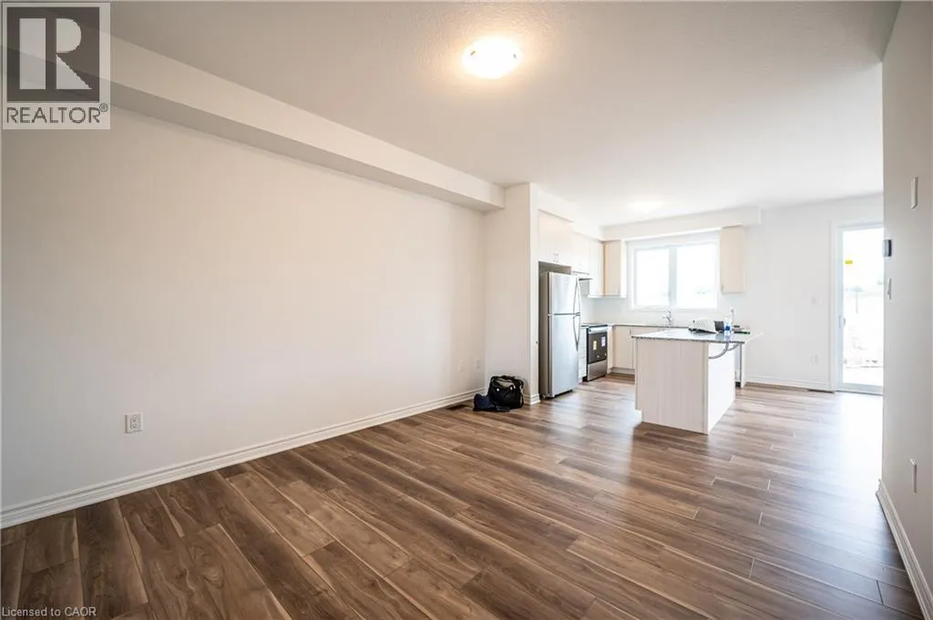 319 ROSENBERG Way