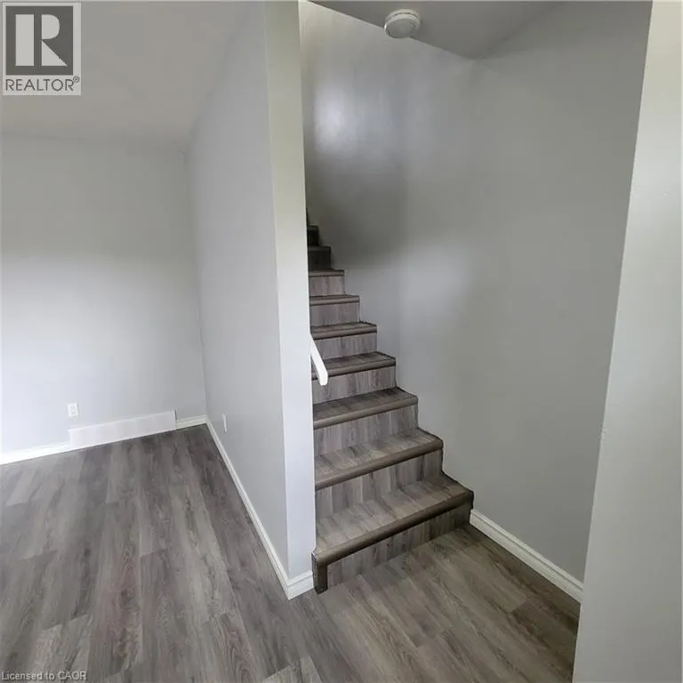 809 WALTER Street Unit# A, #A
