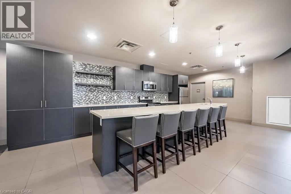90 CHARLTON Avenue W Unit# 502, #502