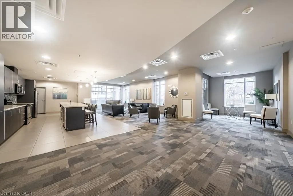 90 CHARLTON Avenue W Unit# 502, #502