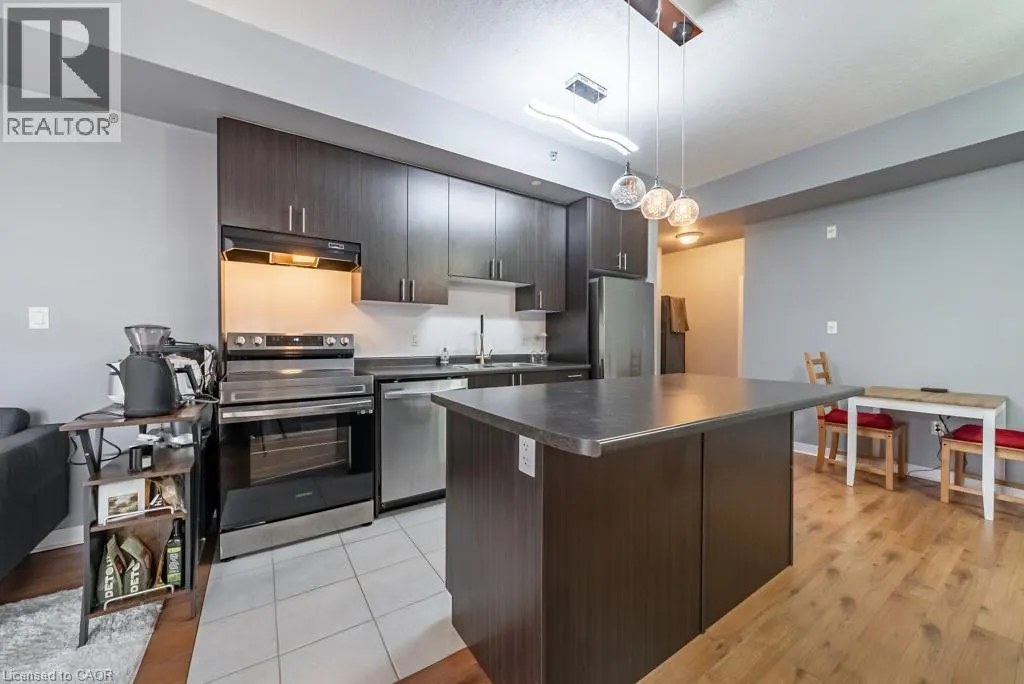 90 CHARLTON Avenue W Unit# 502, #502
