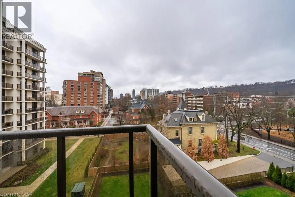 90 CHARLTON Avenue W Unit# 502, #502