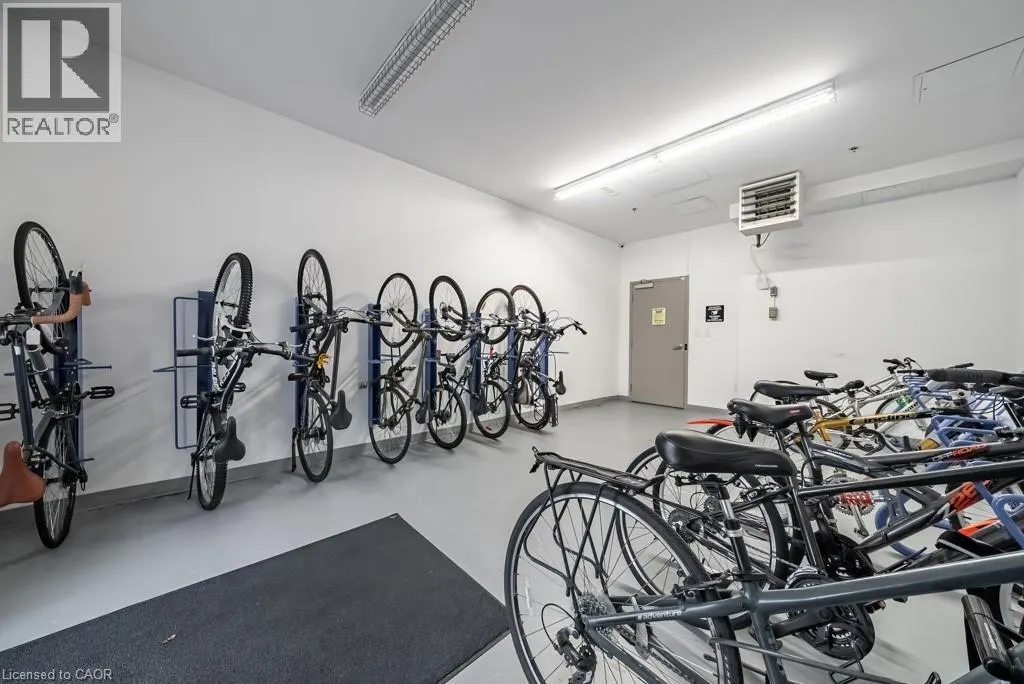 90 CHARLTON Avenue W Unit# 502, #502