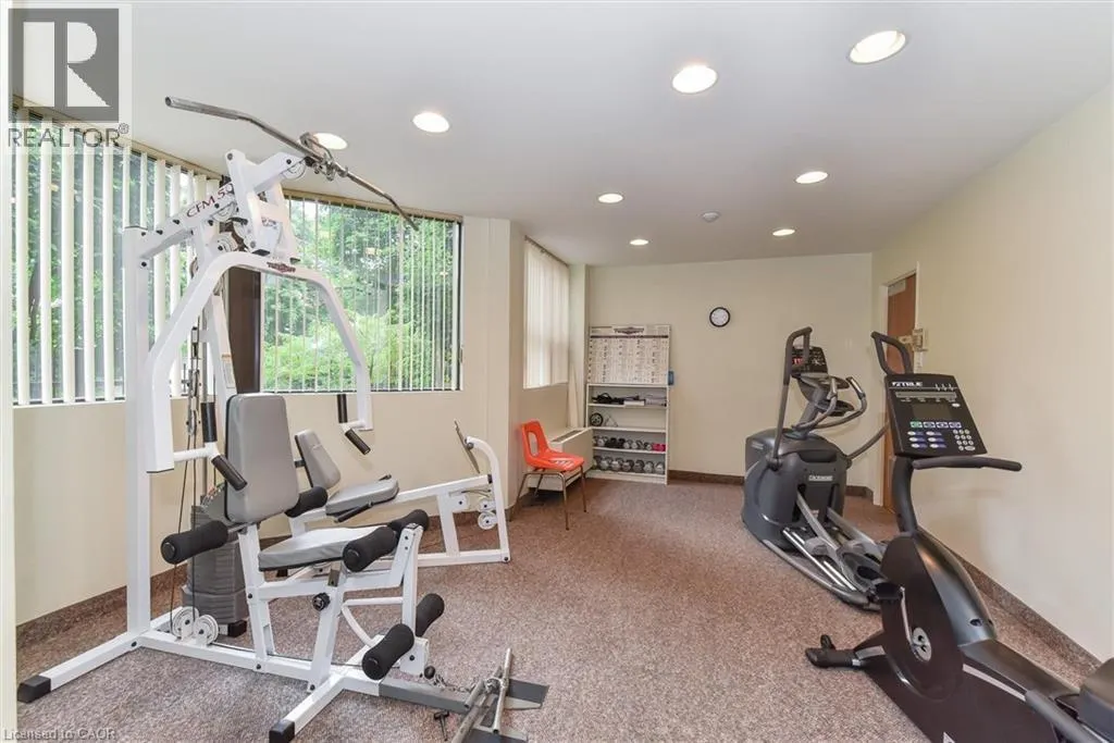20 ELLEN Street E Unit# 610, #610