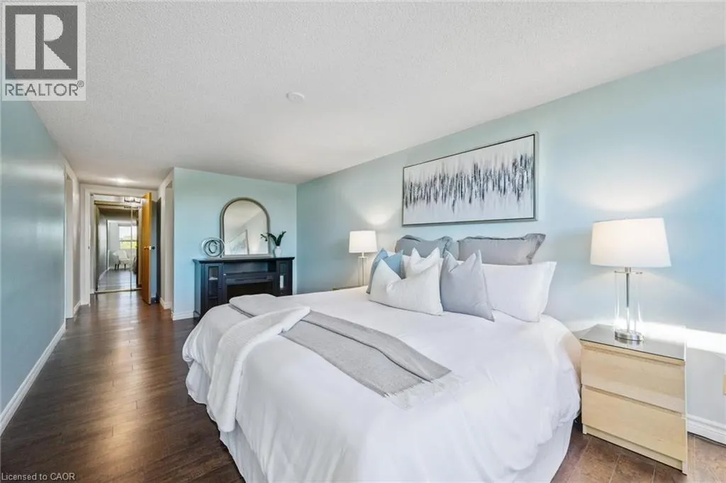 20 ELLEN Street E Unit# 610, #610