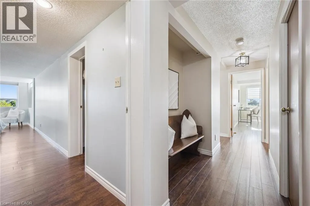 20 ELLEN Street E Unit# 610, #610