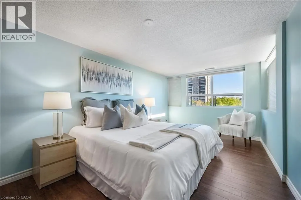 20 ELLEN Street E Unit# 610, #610