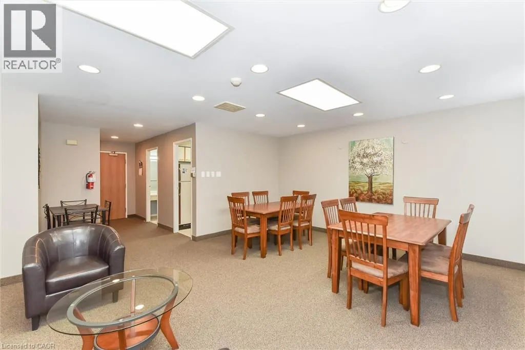 20 ELLEN Street E Unit# 610, #610