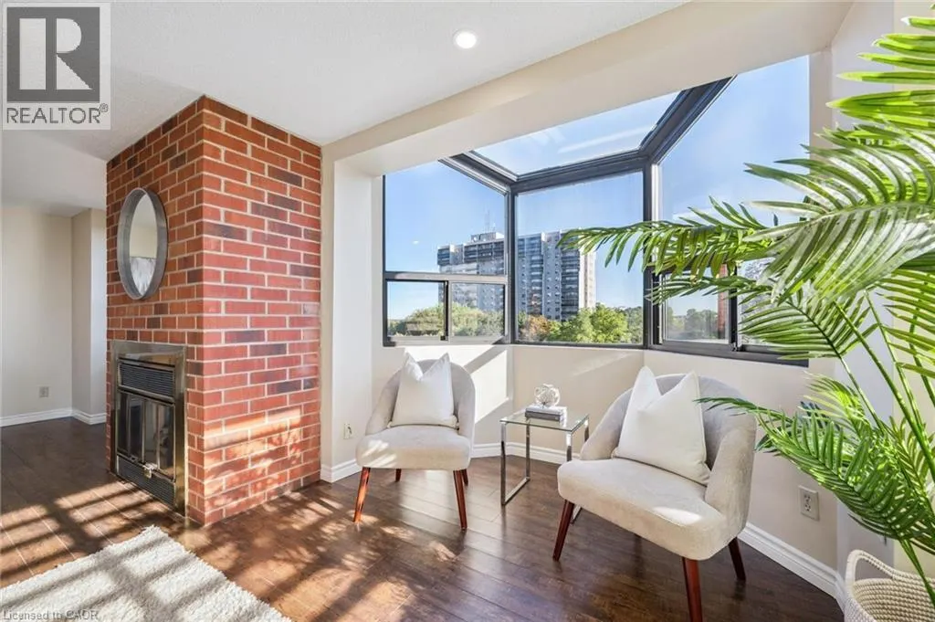 20 ELLEN Street E Unit# 610, #610