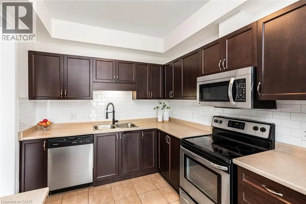 45 SEABREEZE Crescent Unit# 22, #22