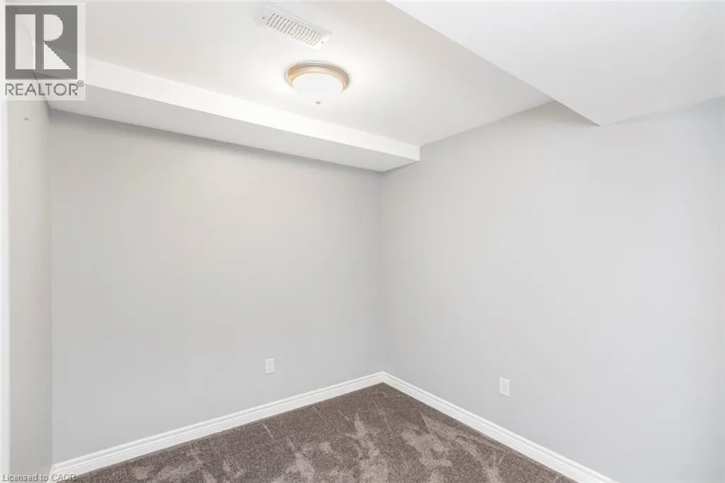 45 SEABREEZE Crescent Unit# 22, #22