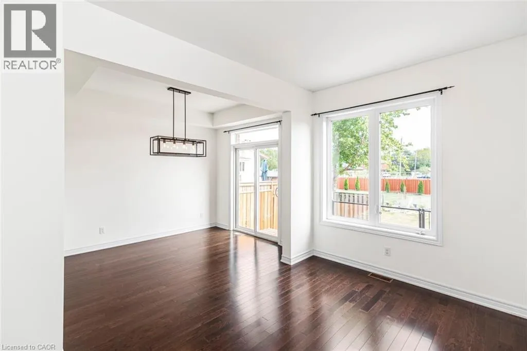 45 SEABREEZE Crescent Unit# 22, #22