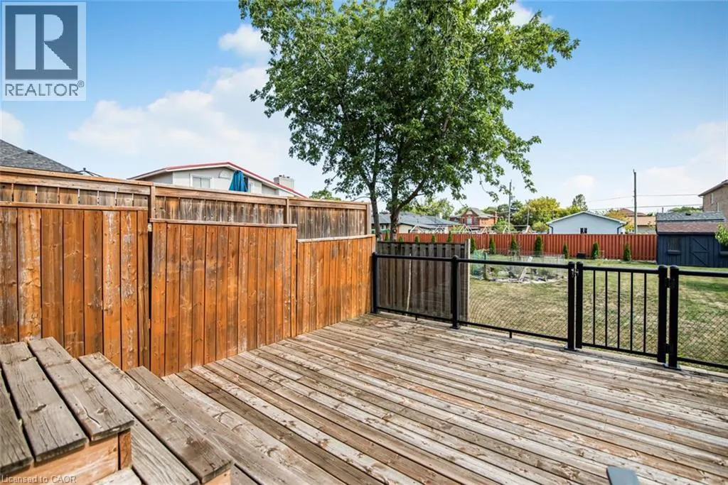 45 SEABREEZE Crescent Unit# 22, #22