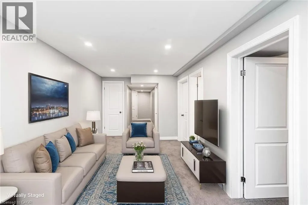45 SEABREEZE Crescent Unit# 22, #22