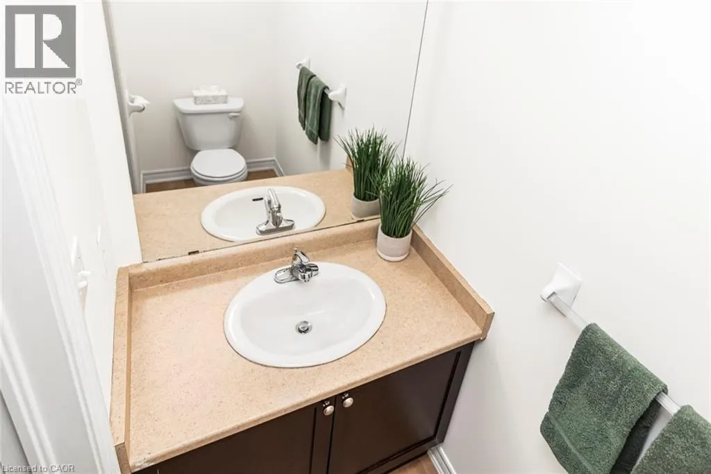 45 SEABREEZE Crescent Unit# 22, #22