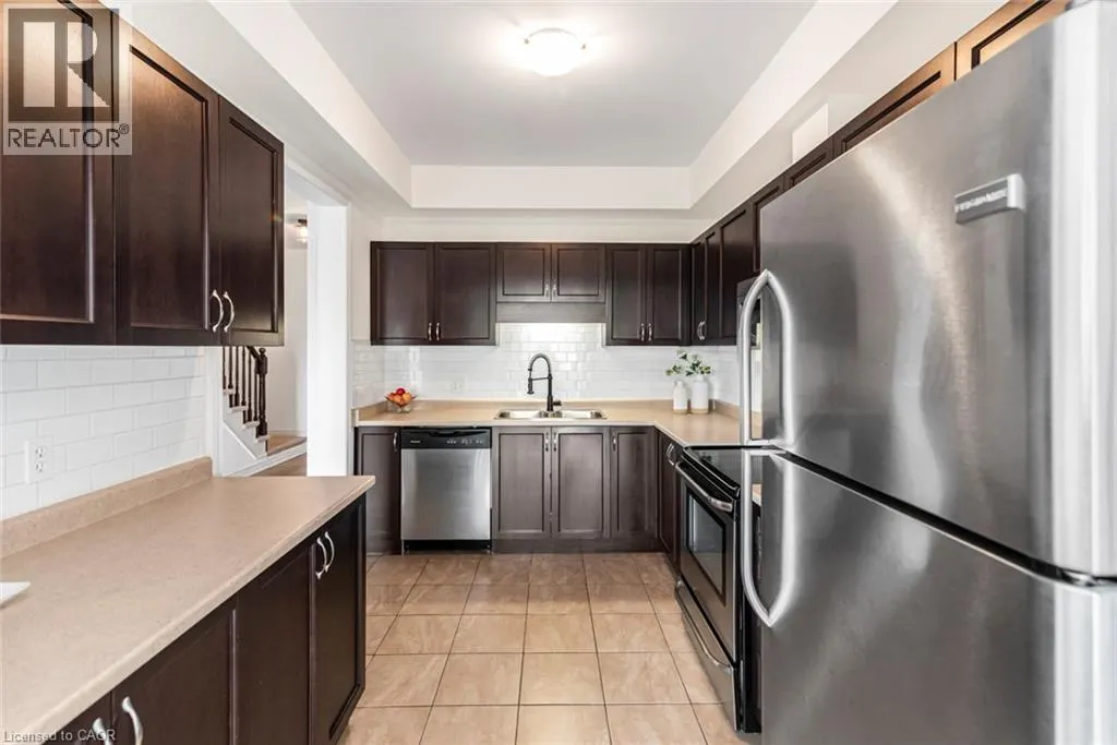 45 SEABREEZE Crescent Unit# 22, #22