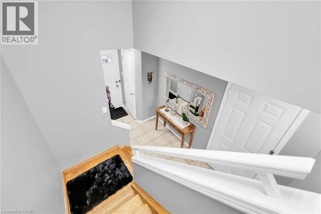 5 VULCAN Court