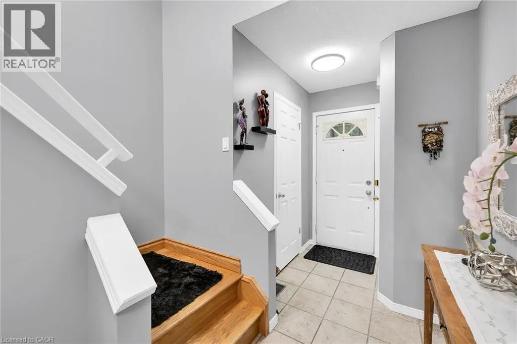 5 VULCAN Court