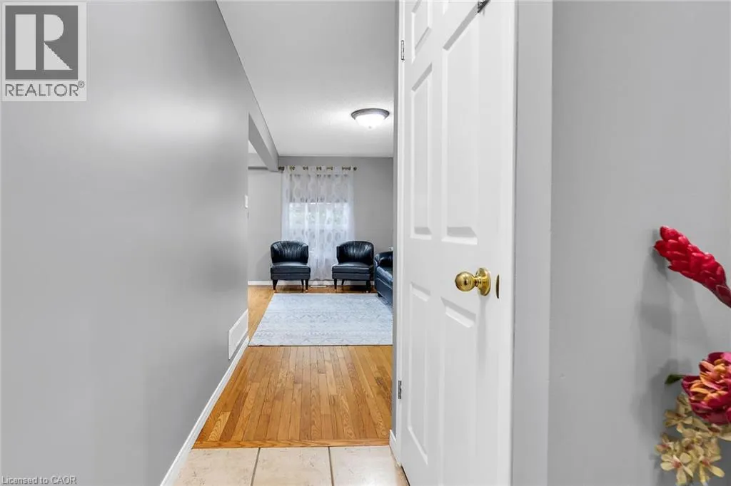 5 VULCAN Court