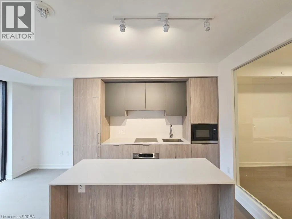 123 PORTLAND Street Unit# 305, #305