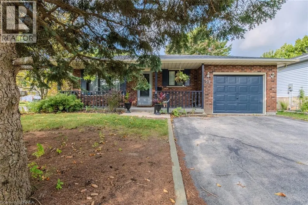 57 THOMPSON Drive