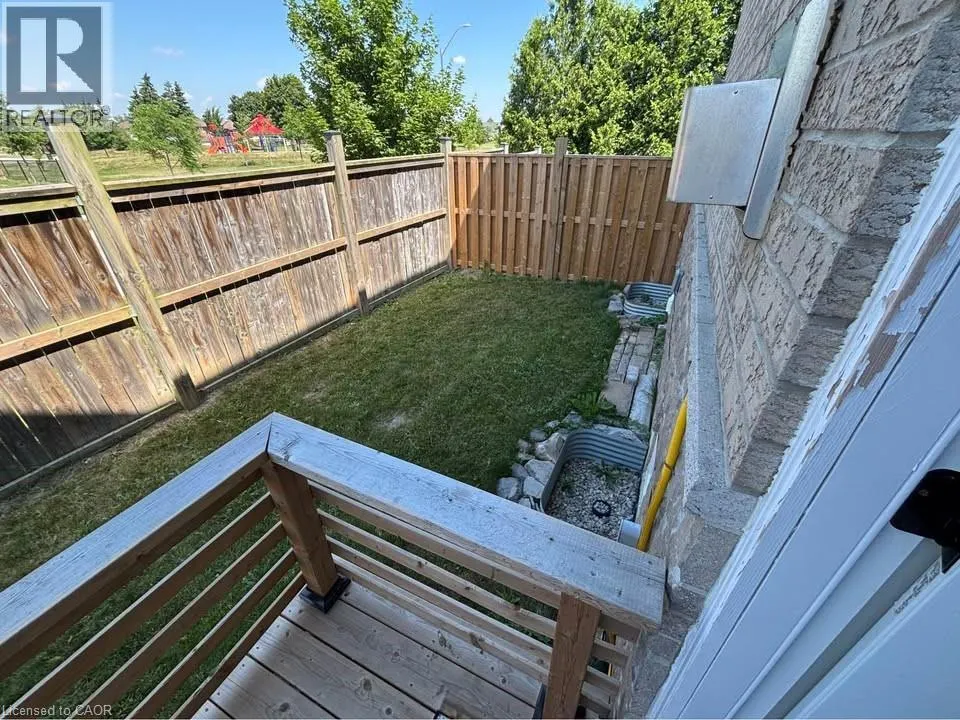 4 BANKFIELD Crescent Unit# 2, #2