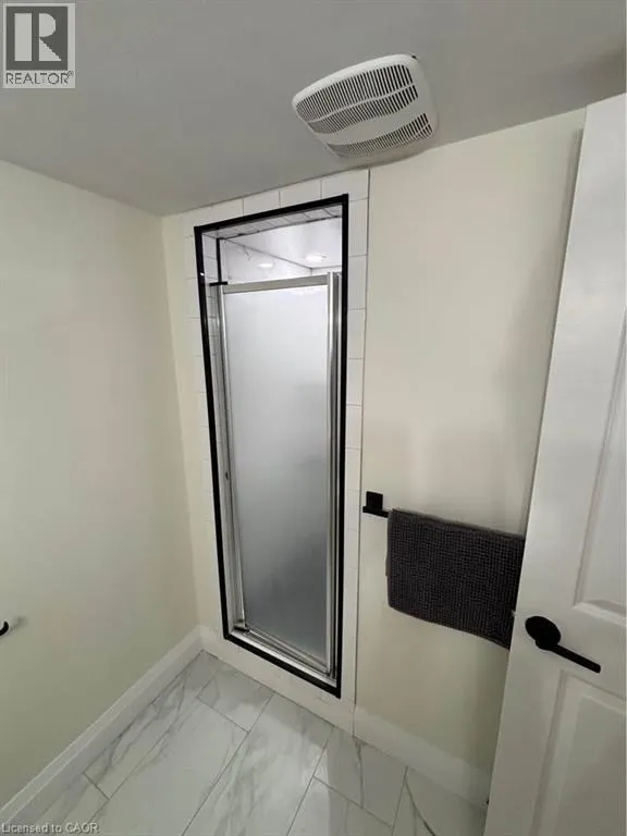 4 BANKFIELD Crescent Unit# 2, #2