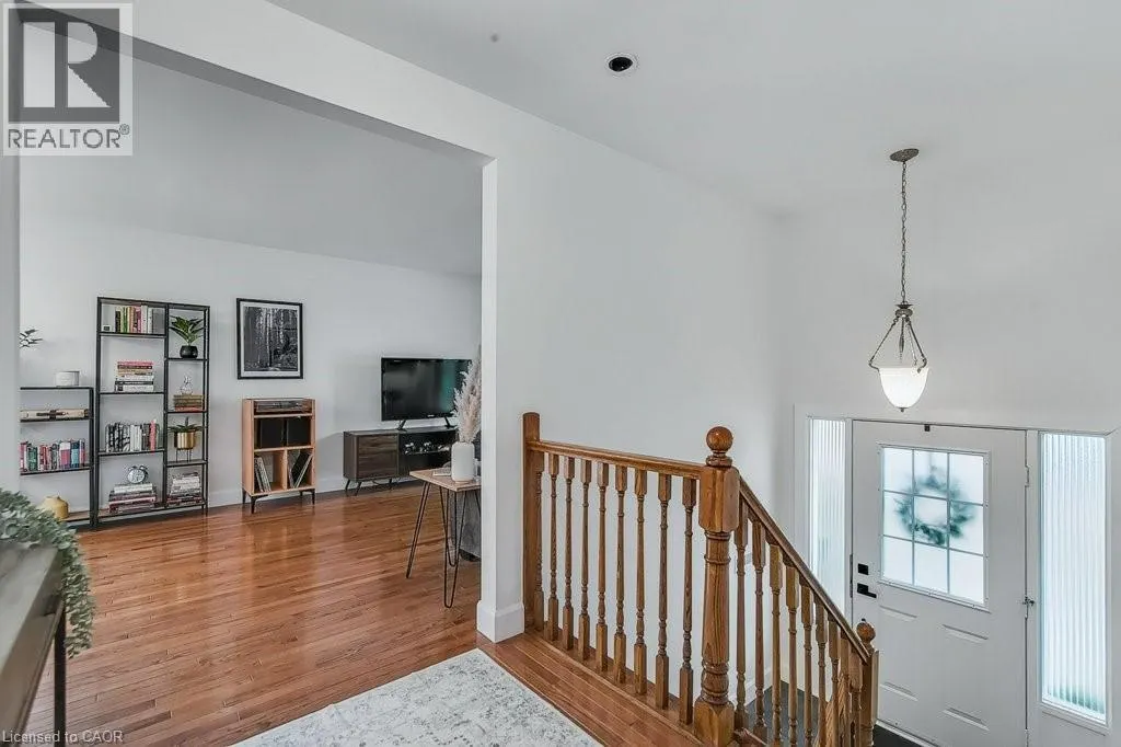 120 DEVONGLEN Drive