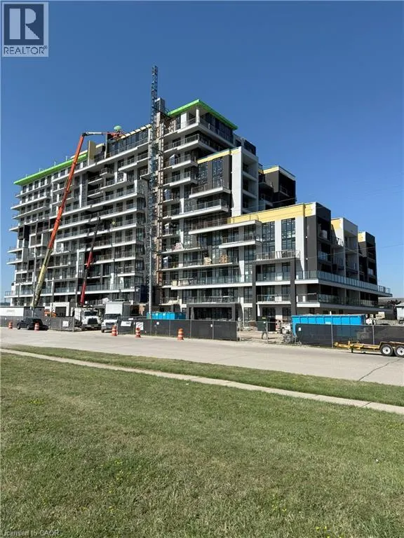 461 GREEN Road Unit# 410, #410