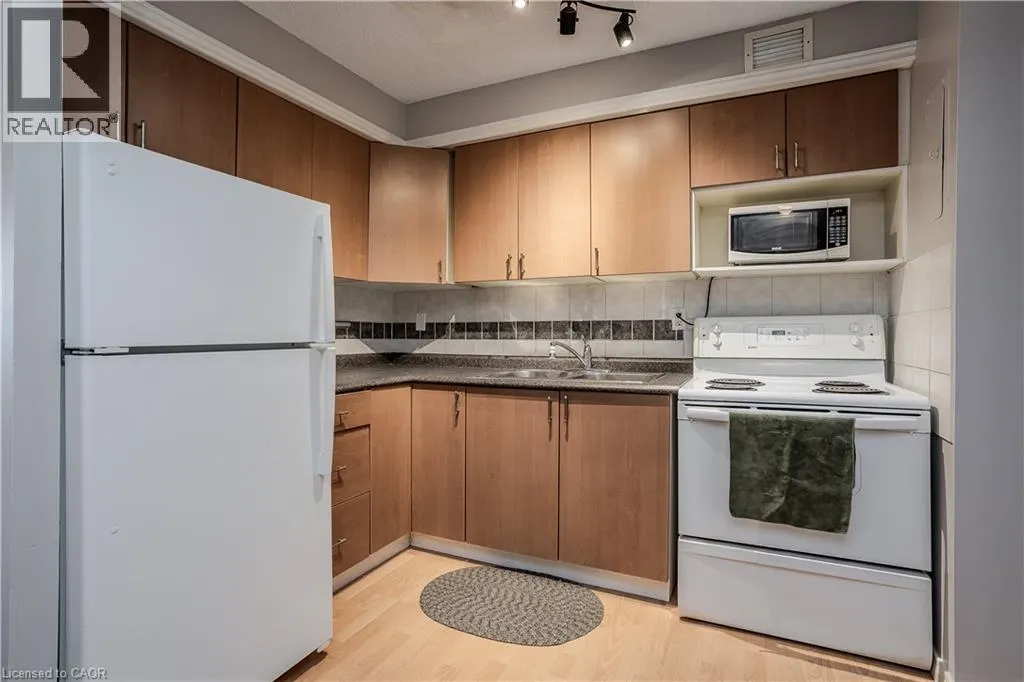 975 WARWICK Court Unit# 1510, #1510