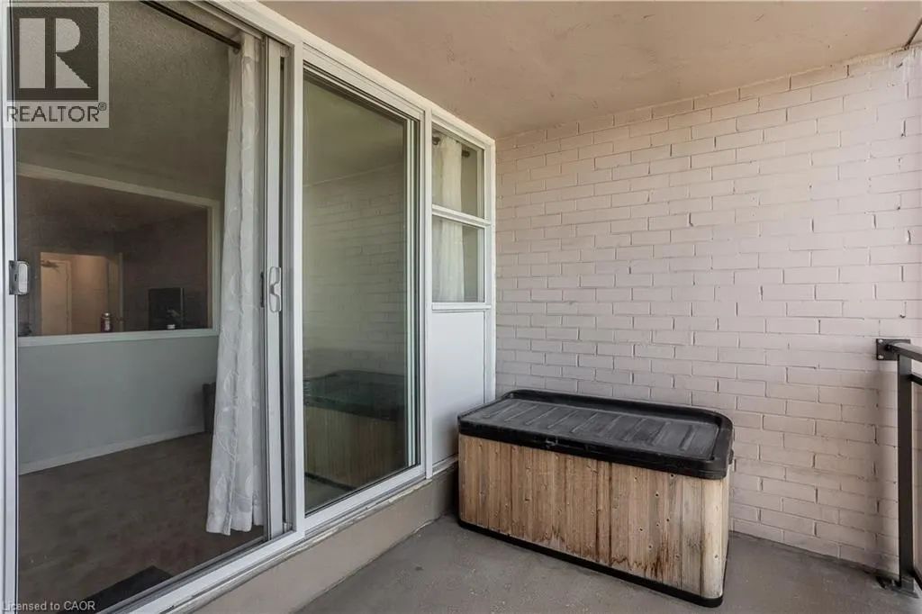 975 WARWICK Court Unit# 1510, #1510