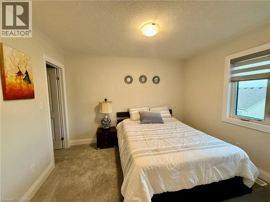 296 CHOKECHERRY CRESCENT Crescent